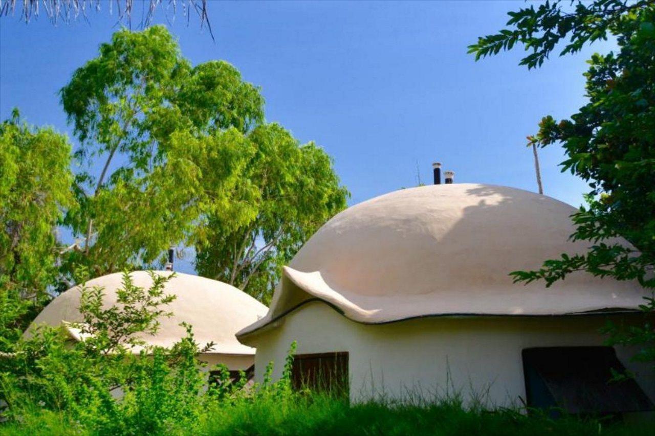 Footsteps Eco-Lodge Gunjur エクステリア 写真